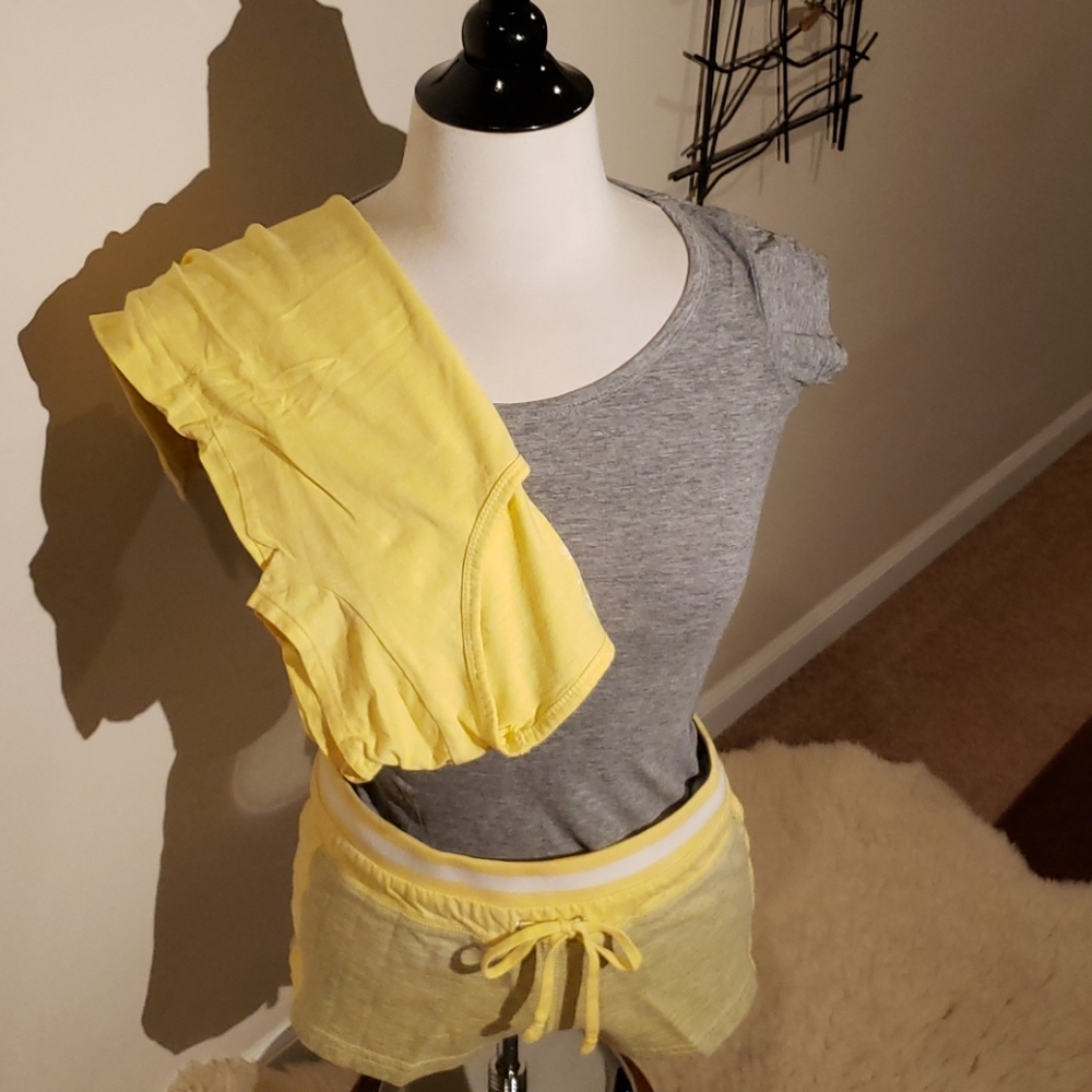 2 T- SHIRT with short